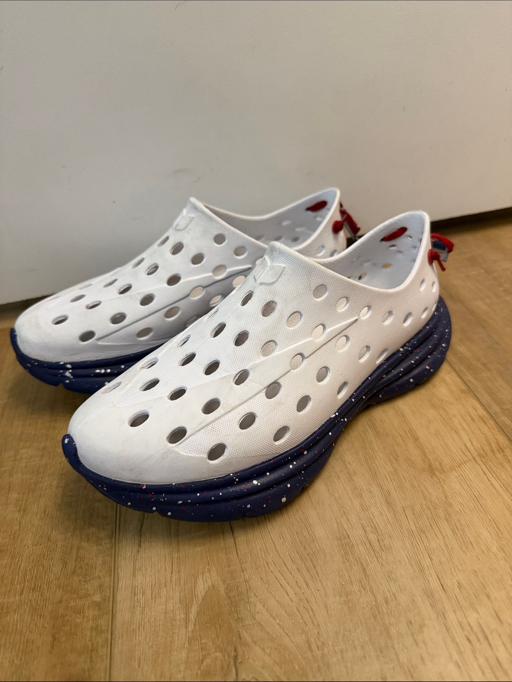 Kane Revive Active Recovery Shoe women’s size 8
